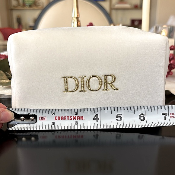 Dior Off White Velvet Makeup Bag with Gold Dior Logo - Picture 6 of 8